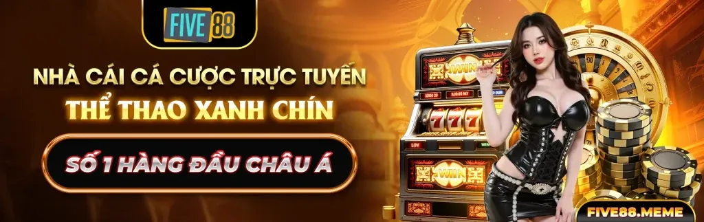 Hình ảnh một trận đá gà kịch tính tại trường gà Thomo trên Winbet uy tín az 2026